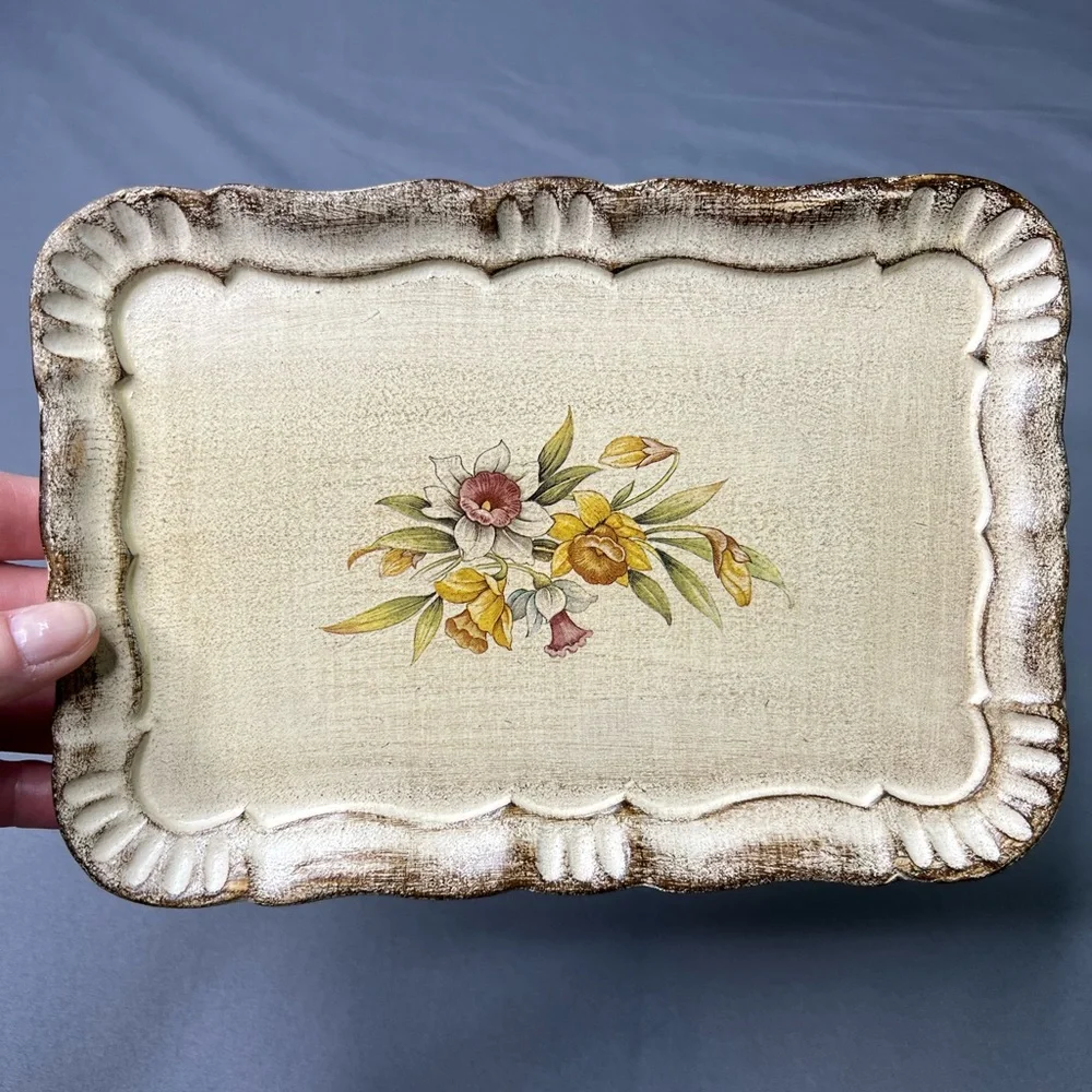 Vintage Florentine Trays Set of 2 Proto Firenze Italy Hand Painted